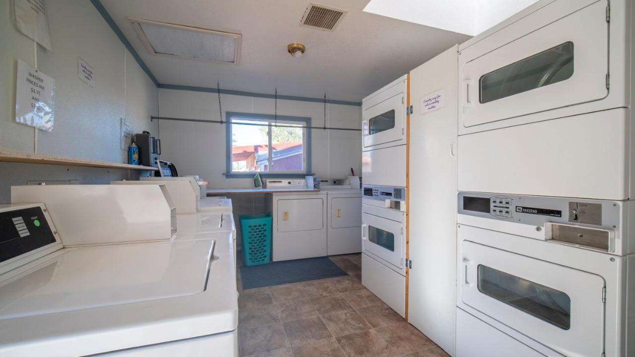 Ok Rv Park Glamping Tipi Ok55 Hotel Moab Luaran gambar