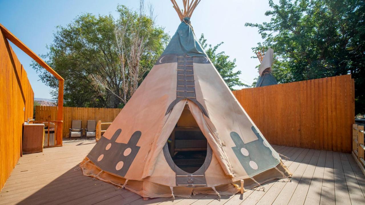 Ok Rv Park Glamping Tipi Ok55 Hotel Moab Luaran gambar