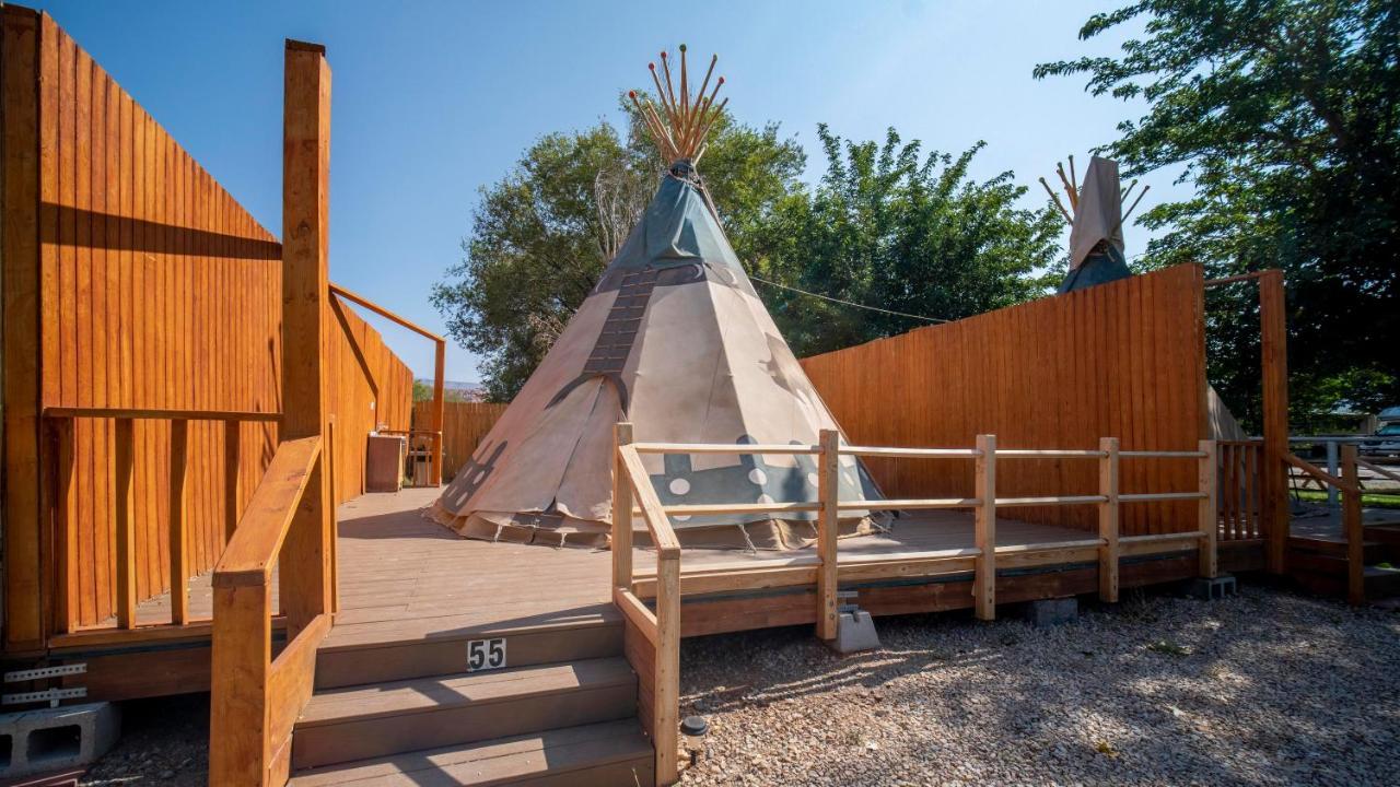 Ok Rv Park Glamping Tipi Ok55 Hotel Moab Luaran gambar